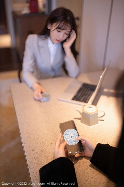 人人色人人干人人b